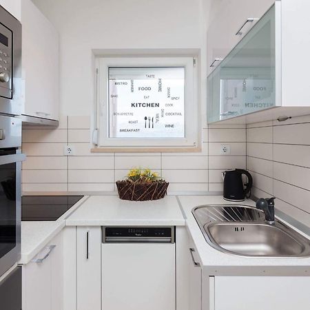 Apartment Lana St 苏佩塔尔 外观 照片