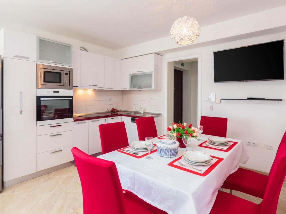 Apartment Lana St 苏佩塔尔 外观 照片